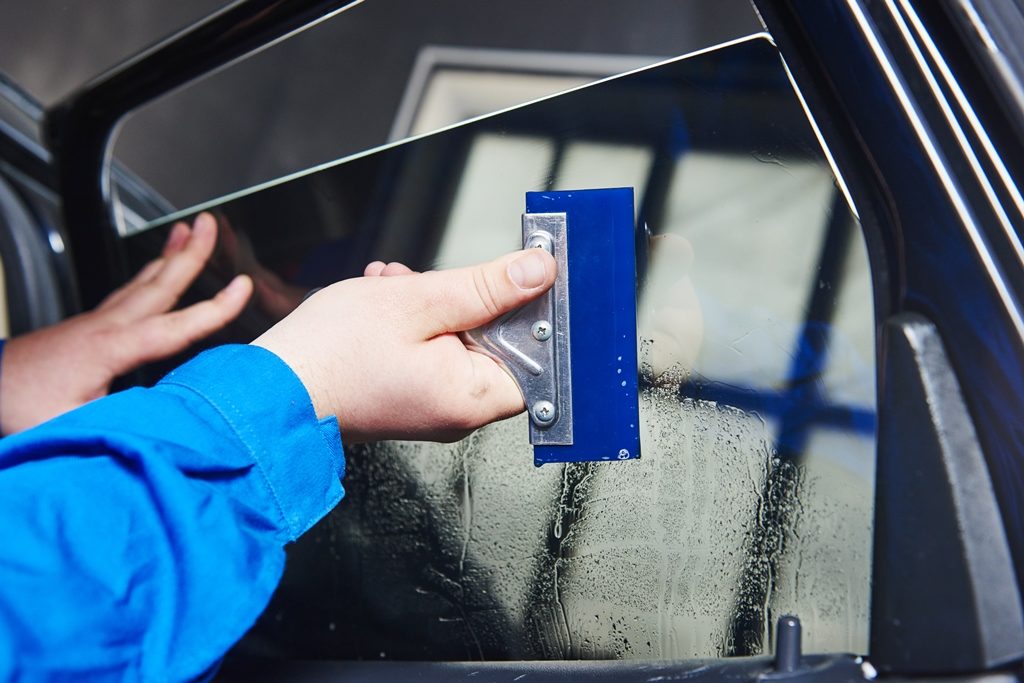 , 6 Benefits of Tinting Your Car
