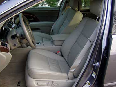 , 2005 Acura RL Road Test
