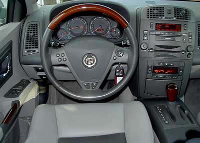 wood and leather steering wheel