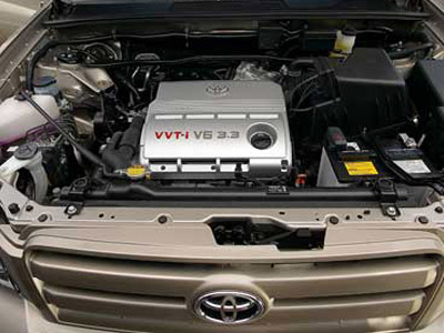 , 2004 Toyota Highlander Road Test