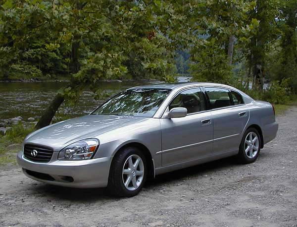 sedan left front view
