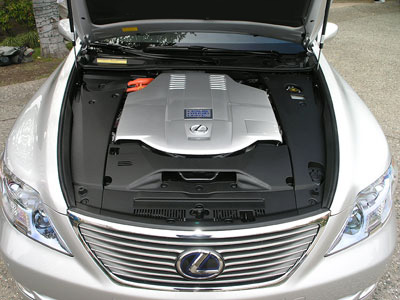 , 2008 Lexus LS600h L Road Test Review