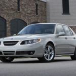 man parking his saab 9 5