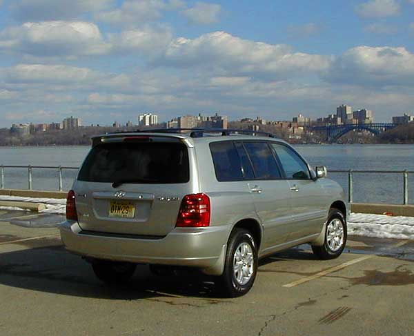 , 2004 Toyota Highlander Road Test