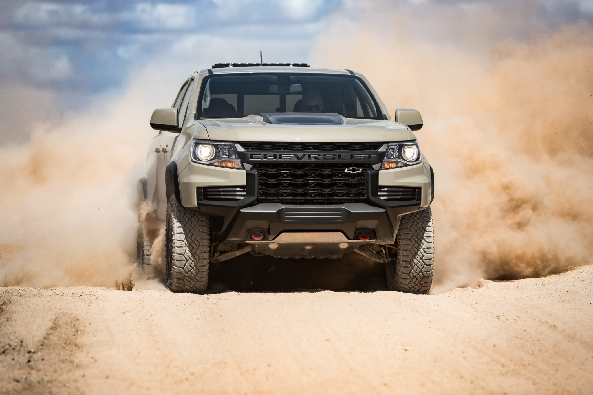 , Chevrolet Gives 2021 Colorado a New Look