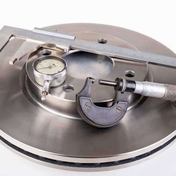 How to Diagnose a Faulty Control Arm In The Garage with