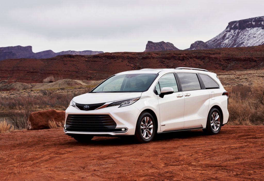 2021 Toyota Siena parked outdoors