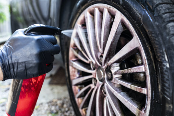 How to Clean Aluminum Wheels - In The Garage with CarParts.com