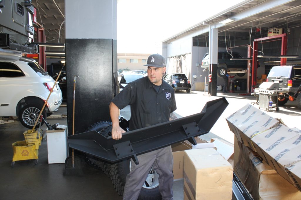 , EPISODE 4: Bestop HighRock Front and Rear Bumpers Install