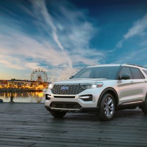 2021 ford explorer parked outside
