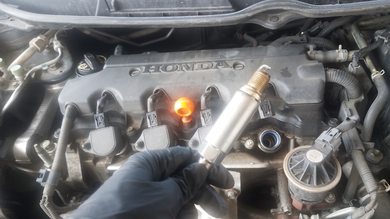 How to Change Spark Plugs In The Garage with