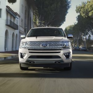 2020 ford expedition on the road