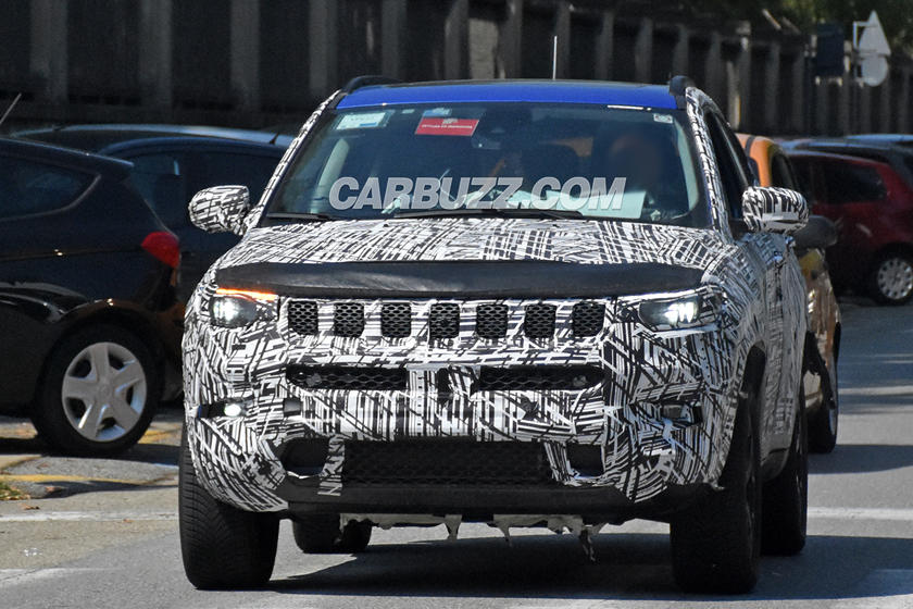 spy photo of 2022 jeep compass