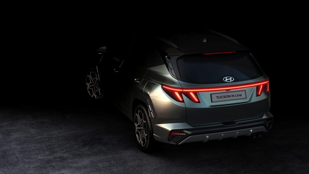 rear shot of new hyundai tucson n line
