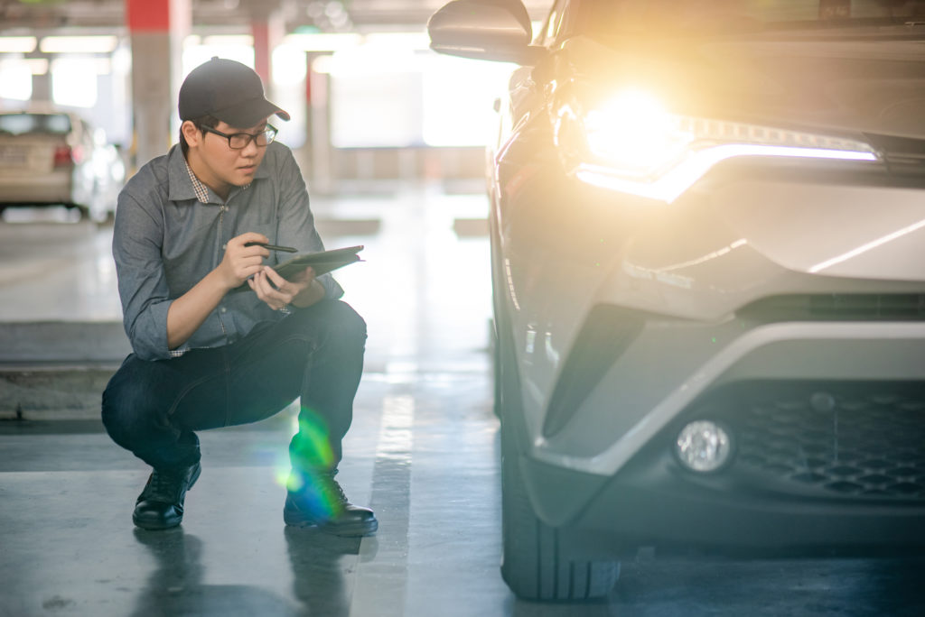checking car light