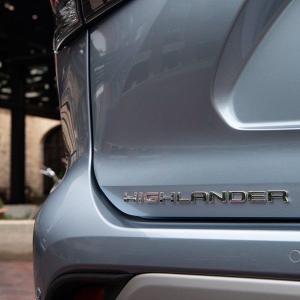 2018 TOYOTA HIGHLANDER SCHEDULED MAINTENANCE GUIDE visual data 2