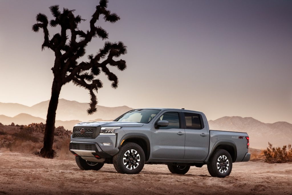 2022 nissan frontier in the desert