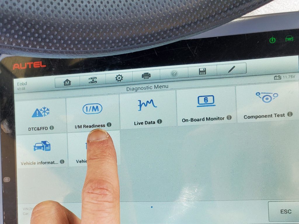 Checking EVAP monitor on a scan tool