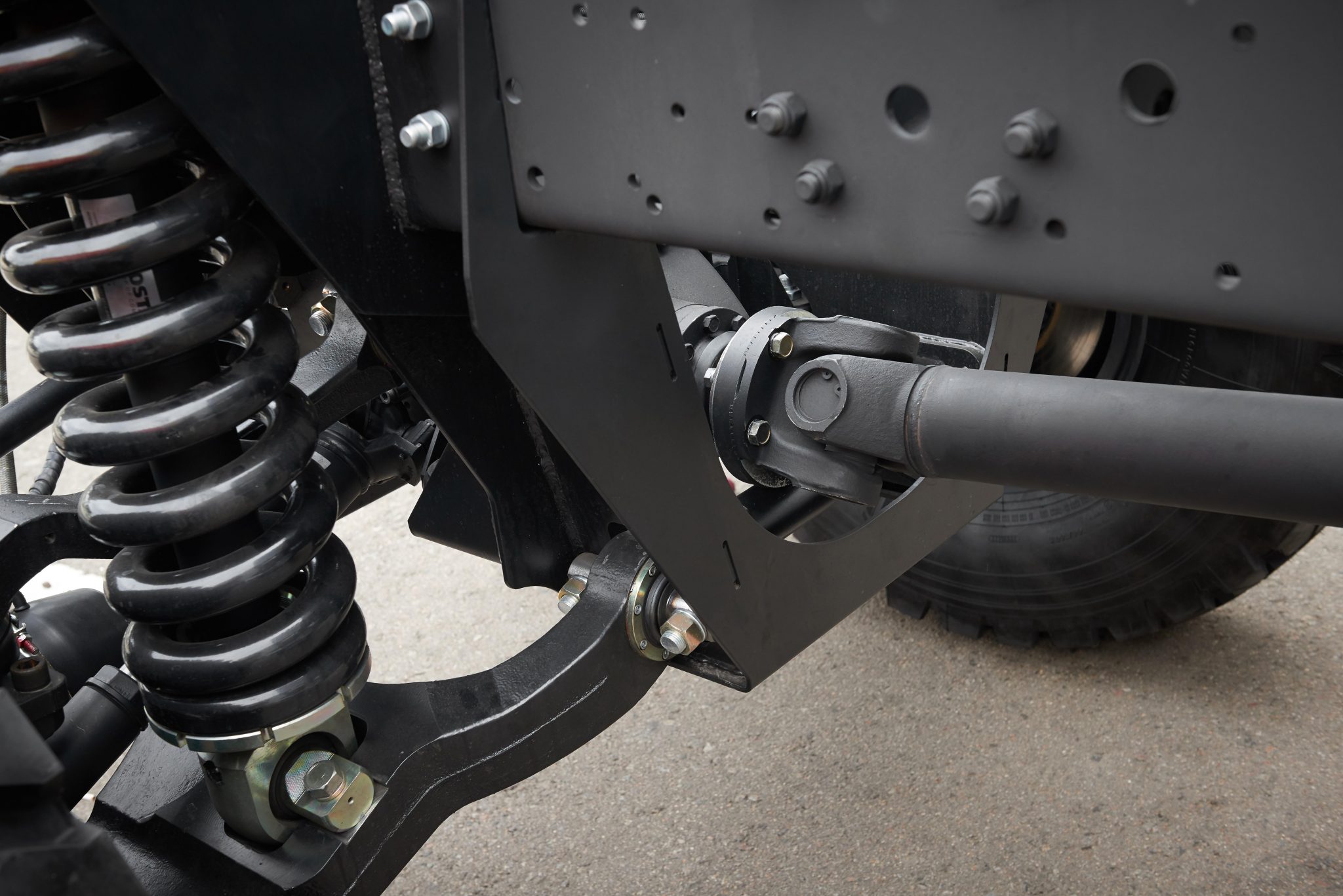 The 6 Best Driveshaft Brands for Your Vehicle In The Garage with