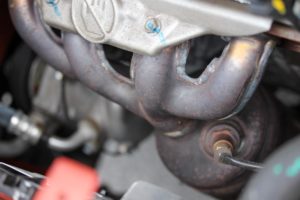 How to Tell if Your Exhaust Manifold is Leaking - In The Garage with
