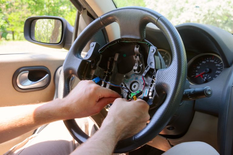 Power Steering Not Working Why This Happens and What to Do In The Garage with