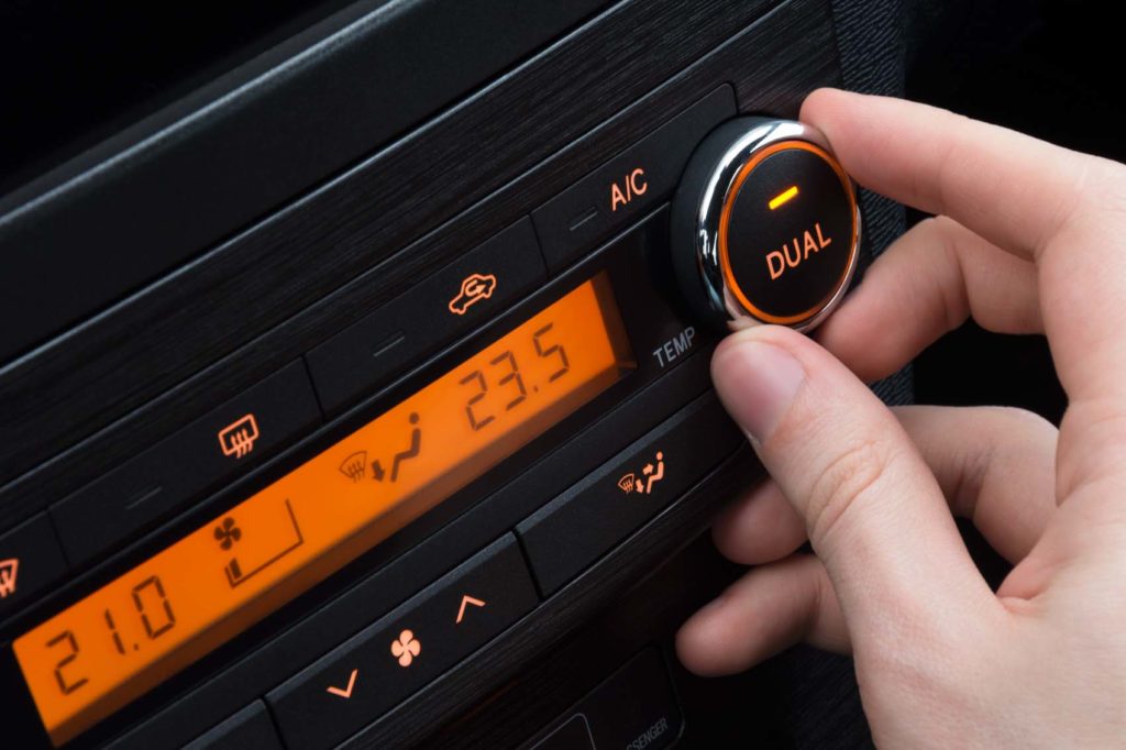 Car Dual Zone Climate Control Orange Color