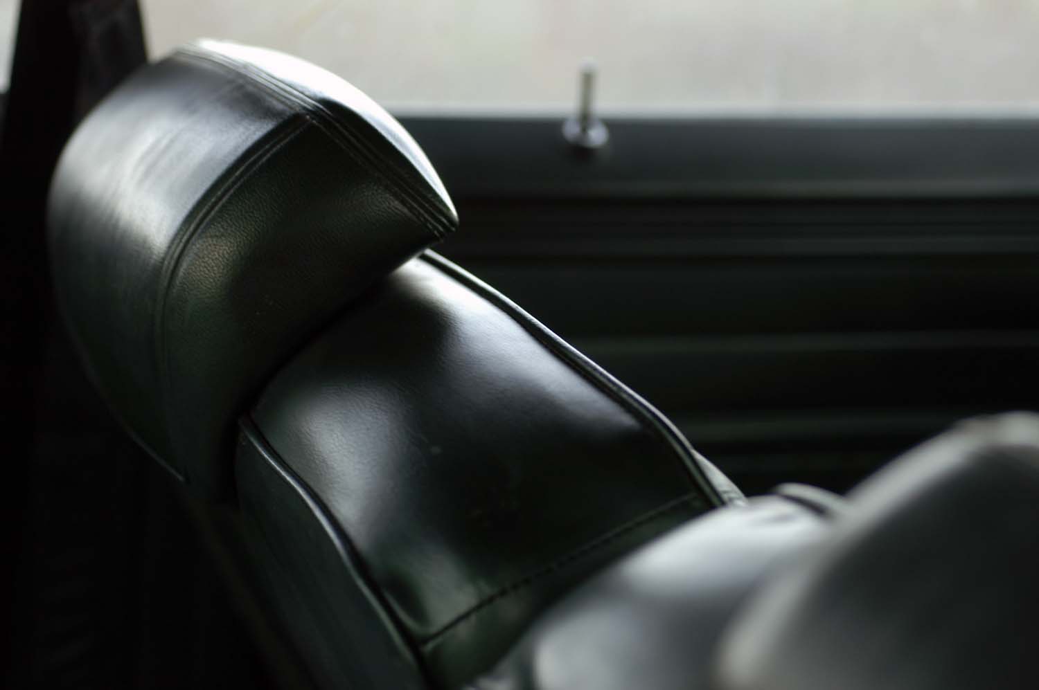 Vinyl vs. Leather Seats: Head-to-Head Comparison - In The Garage with ...