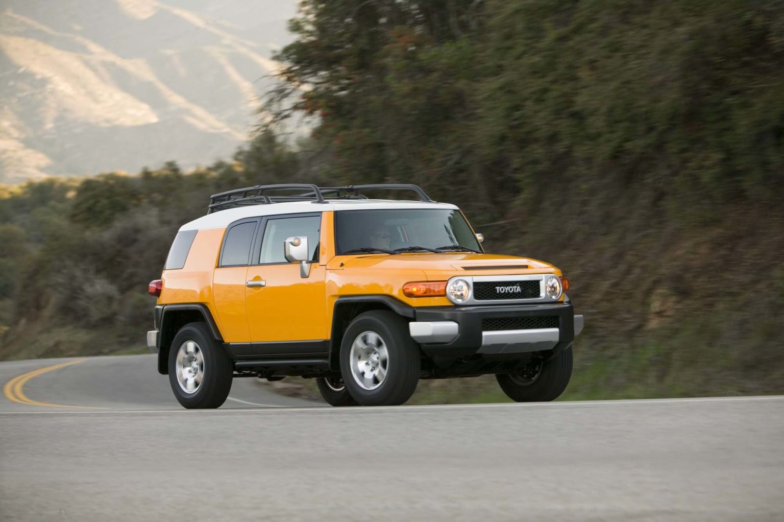 Toyota FJ Cruiser Reliability and Common Problems In The Garage with