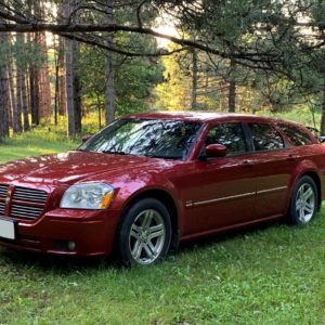 2005 dodge magnum rt