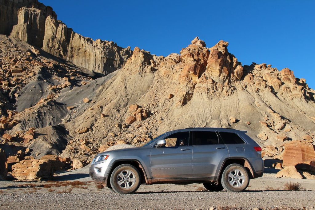 jeep grand cherokee offroad