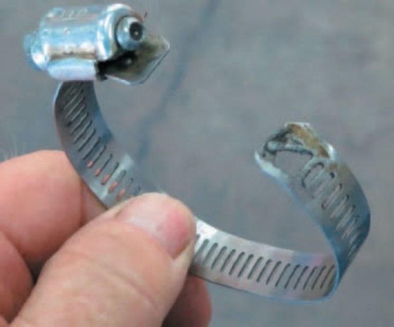 Radiator Hose Problems 6 Symptoms of a Bad or Failing Radiator Hose