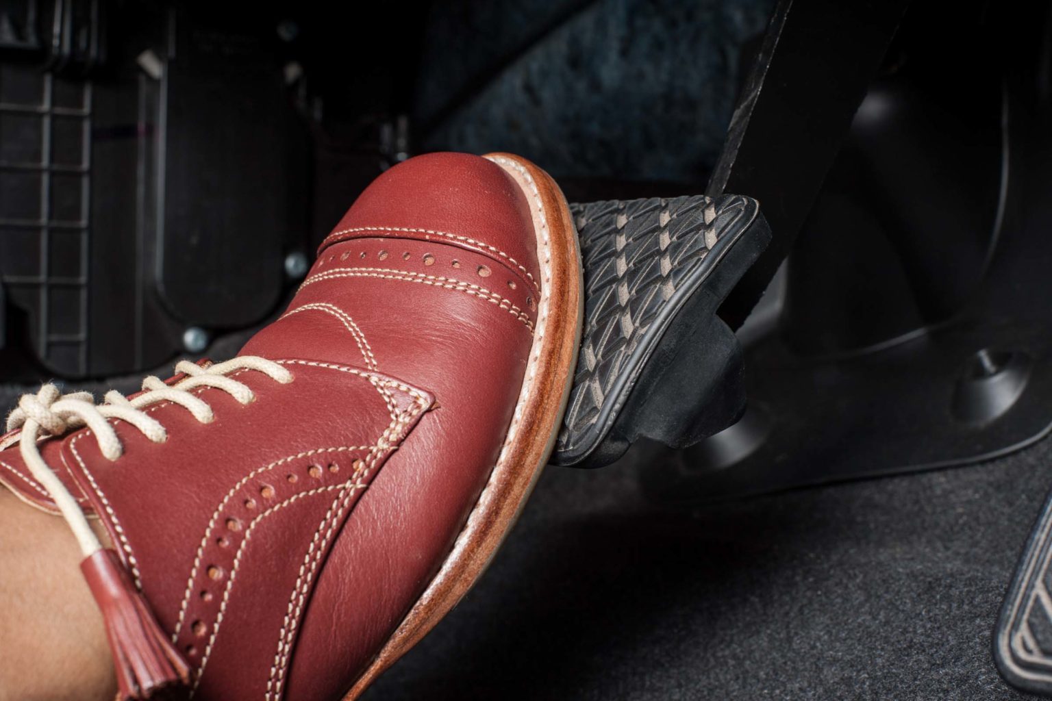 P0504 Code Brake Switch A/B Correlation Code In The Garage with