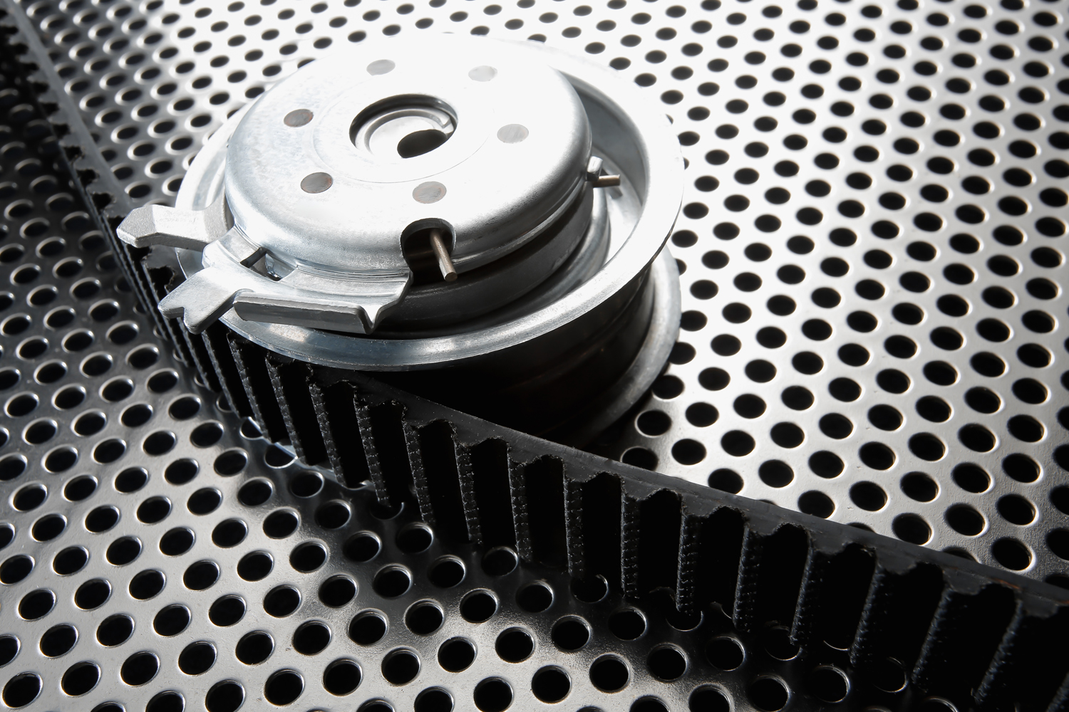 Symptoms of a Bad Timing Belt Tensioner and FAQ In The Garage with