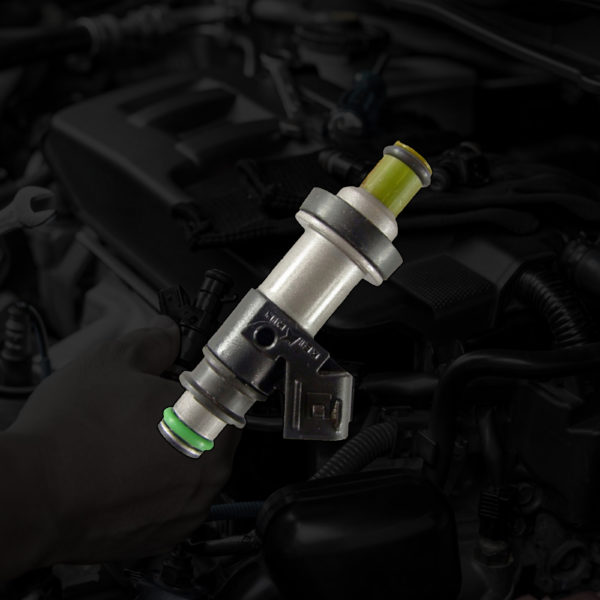 Your Guide to Fuel Injector Lifespan In The Garage with