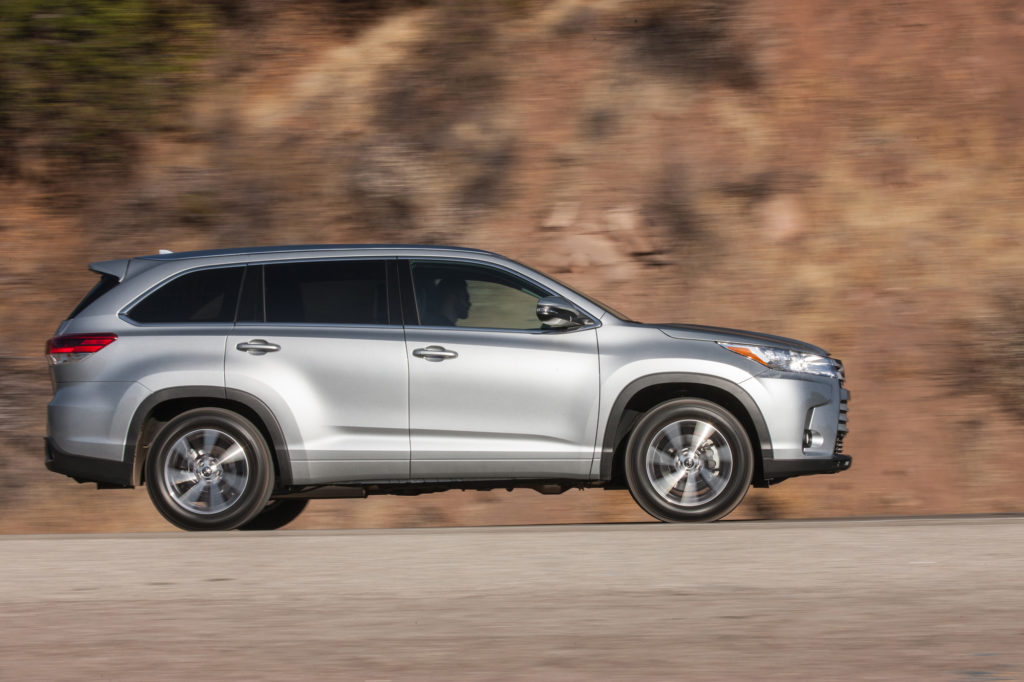 2018 toyota highlander se toyota usa newsroom