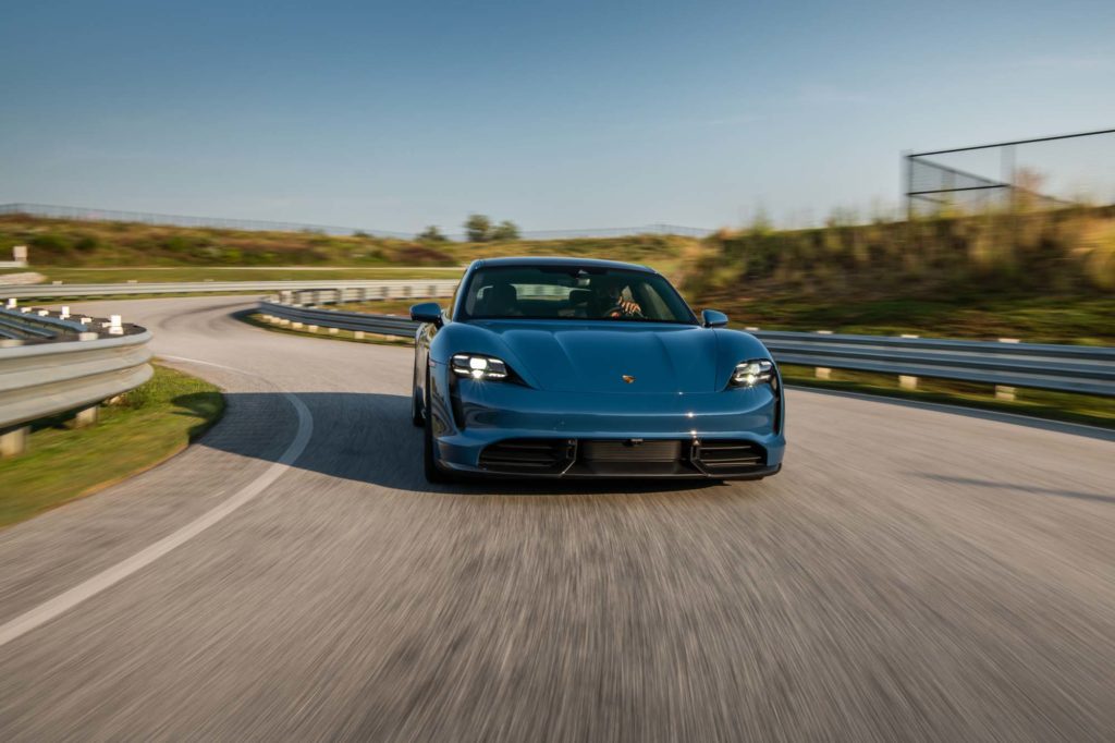 porsche taycan turbo s