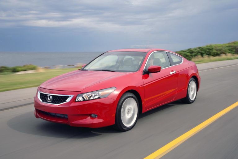 2008 Honda Accord Oil Type and Other Oil Maintenance Information In The Garage with