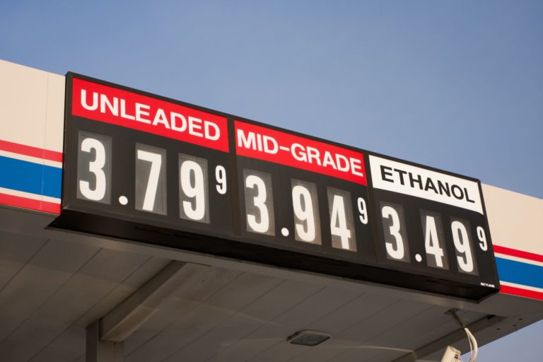 Can You Mix Ethanol And Non Ethanol Gas In Your Car In The Garage