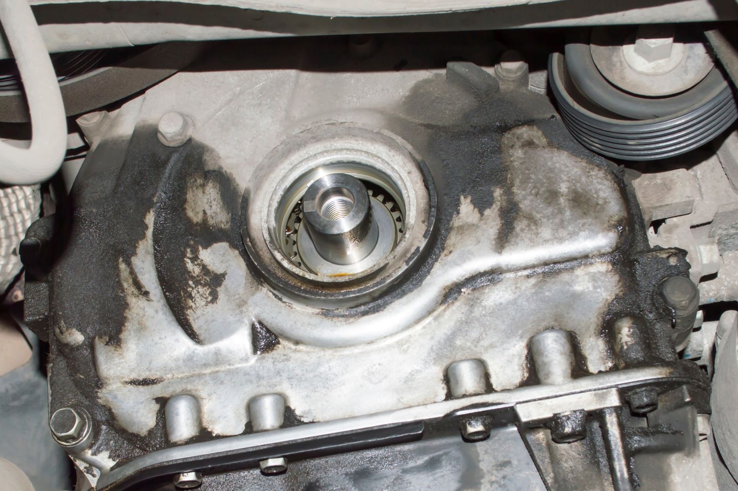 Bad Pinion Seal Symptoms In The Garage with