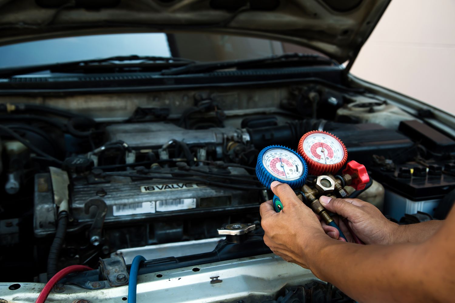 Checking On Your Vehicle’s Engine With a Compression Test In The