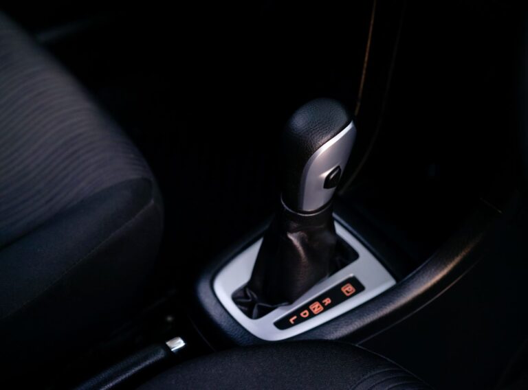 Symptoms of a Bad Automatic Transmission GearShift Indicator In The