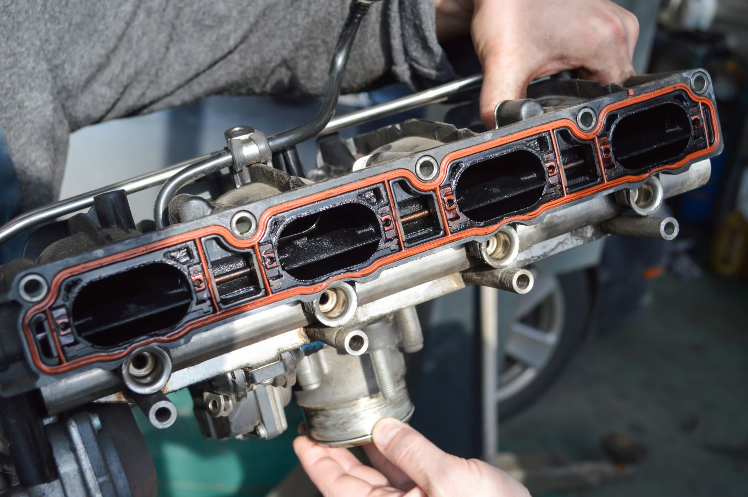 Exhaust Manifold Gasket Problems Symptoms and What To Do In The