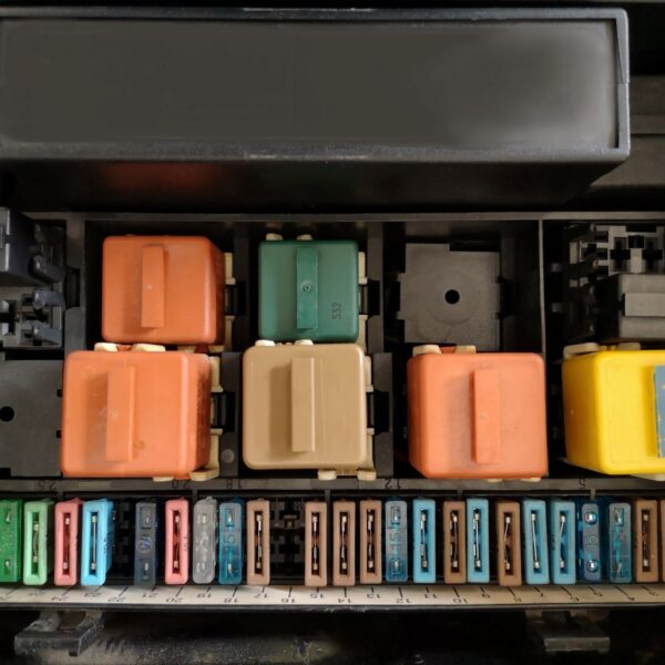 Bad or Failing Main Relay Symptoms In The Garage with