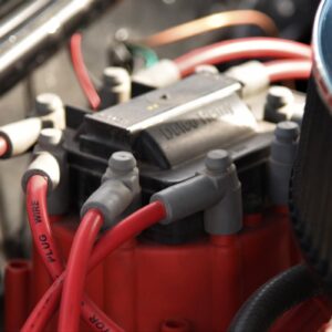 distributor cap with spark plug wires