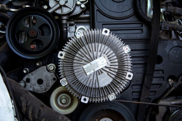 Bad Fan Clutch Symptoms In The Garage with