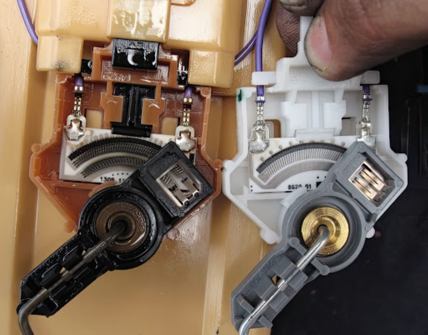 What Are the Signs of a Faulty Sending Unit? In The Garage with