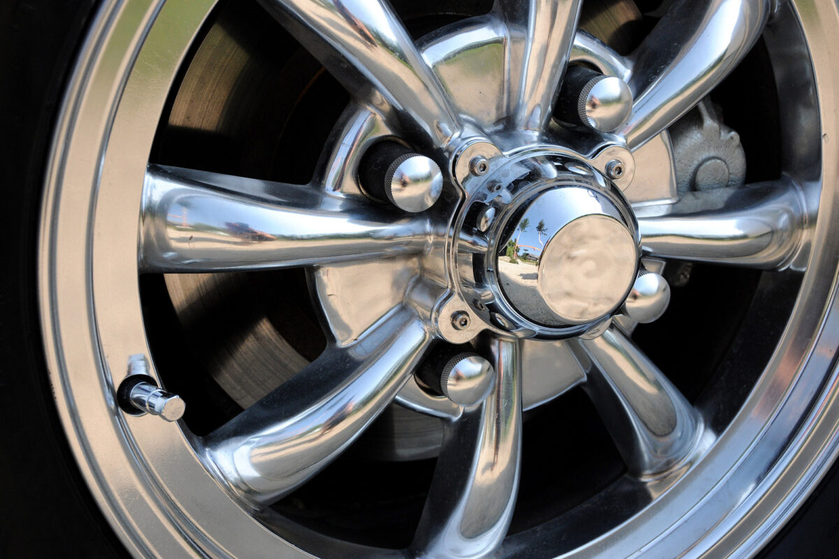Cleaning Chrome Wheels What to Use and How to Keep Them Shiny In The