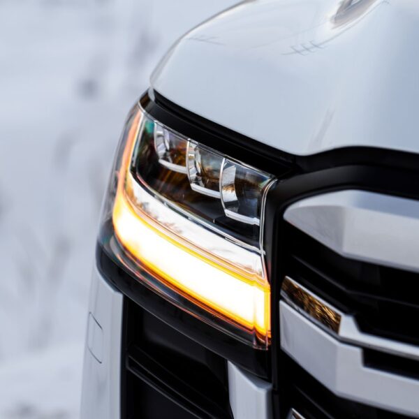 Common Reasons Why Your Turn Signal Bulb is Malfunctioning In The