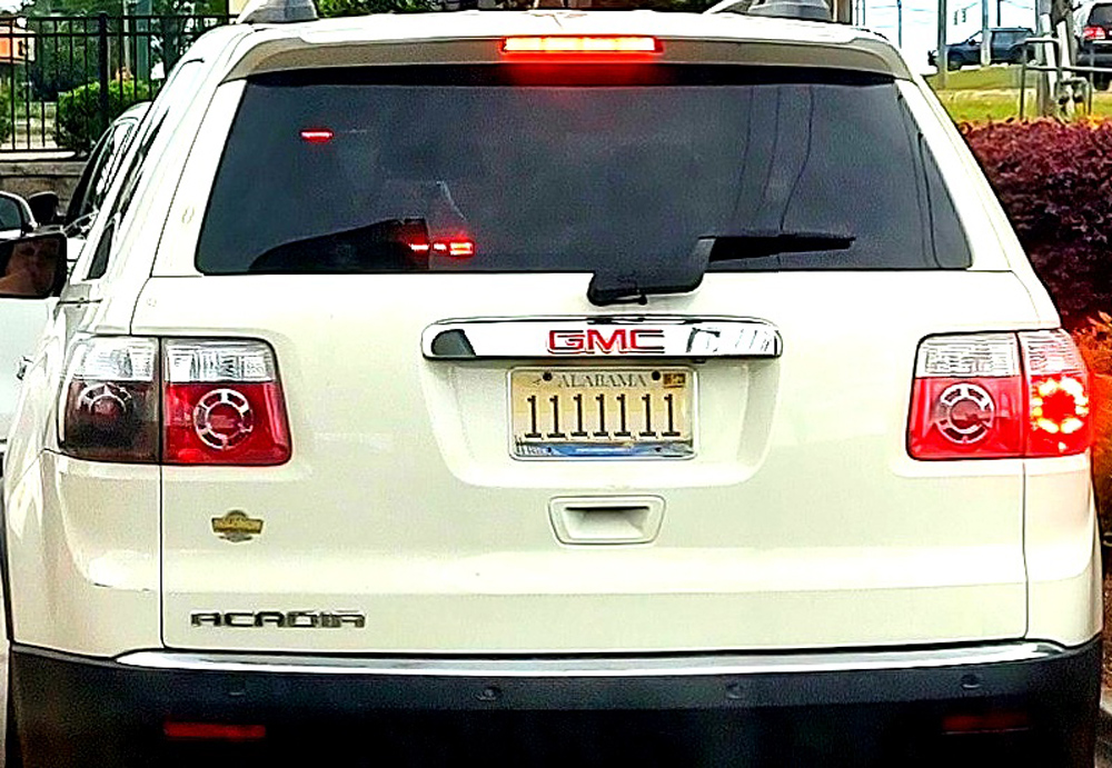 gmc car with inoperative led stop lamp