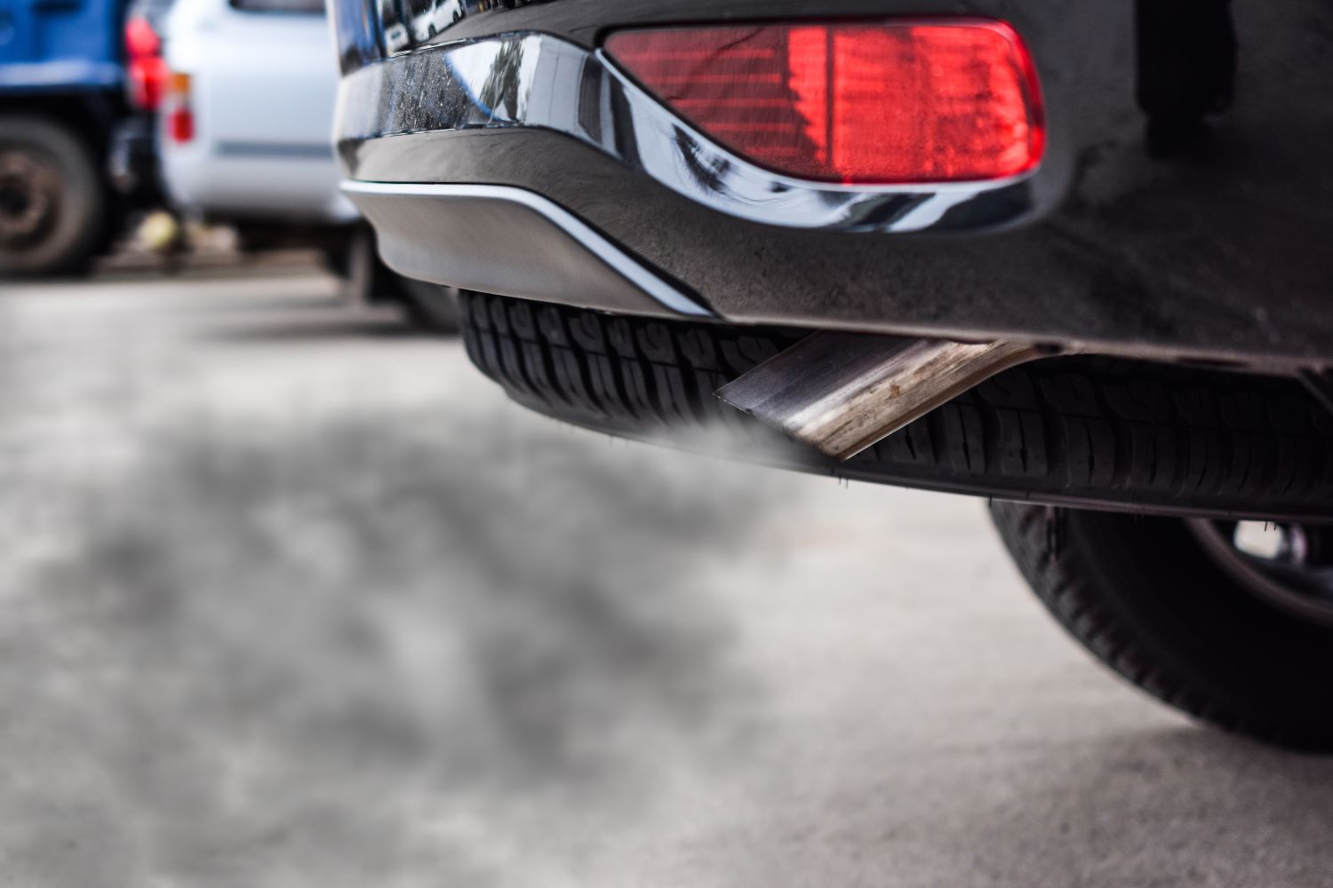 Why Do Diesel Engines Emit Black Smoke? In The Garage with